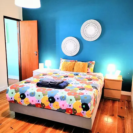 Tradicional Portuguese * リスボン